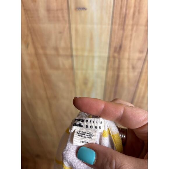 Billabong Flowy Yellow and White Striped Onesie Swimsuit Coverup Size S - Picture 6 of 7